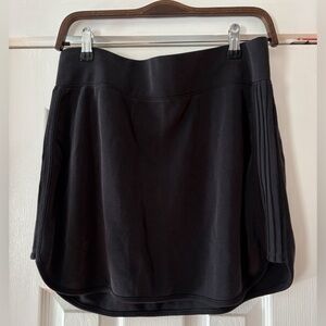 Athleta Black Mini Skirt Striped Sides Extra Soft Size Medium‎ EUC